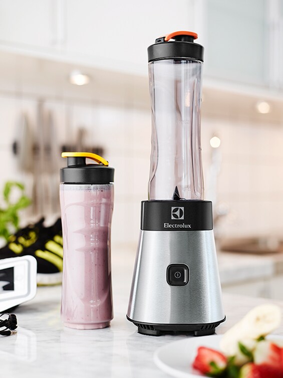Blender Sport Mini Mixer z przystawką do mocowania dodatkowej sportowej butelki