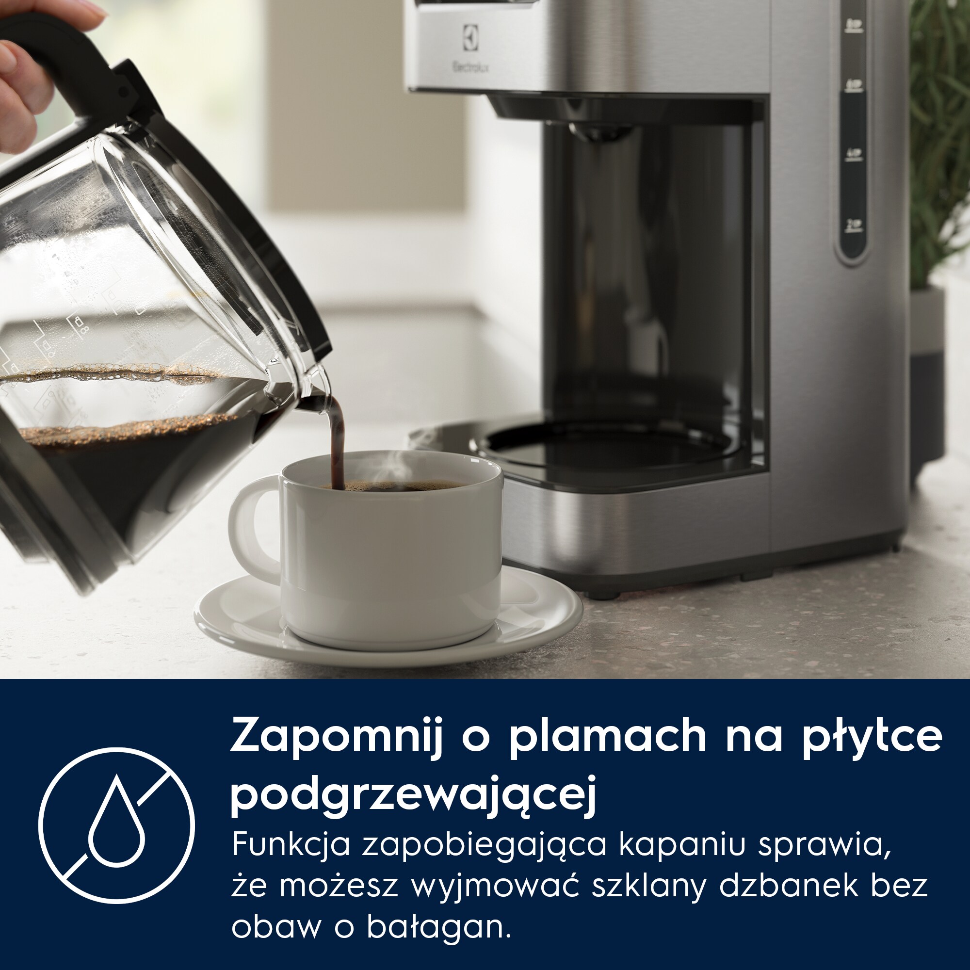 Electrolux - Ekspres do kawy - E5CM1-6ST