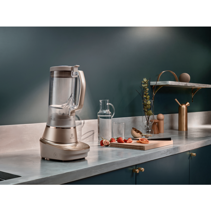 Electrolux - Blender kielichowy - E7TB1-8SSM