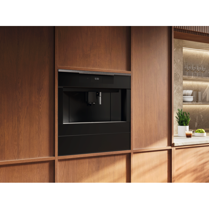 Electrolux - Ekspres do kawy do zabudowy - KBC95T