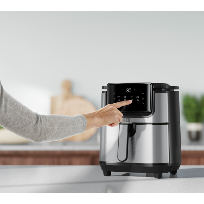 Electrolux - Frytkownica beztłuszczowa - E6AF1-4ST