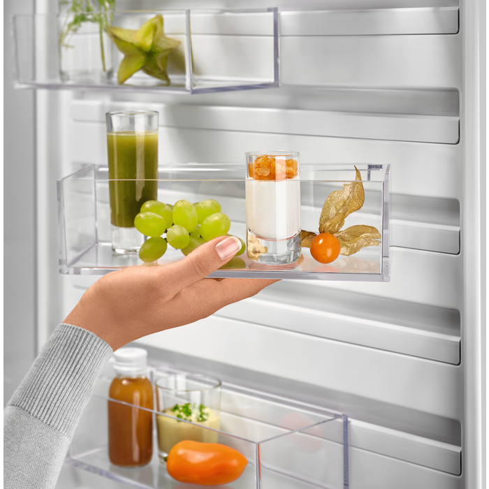 Electrolux - Lodówka wolnostojąca - LNT7ME36X3