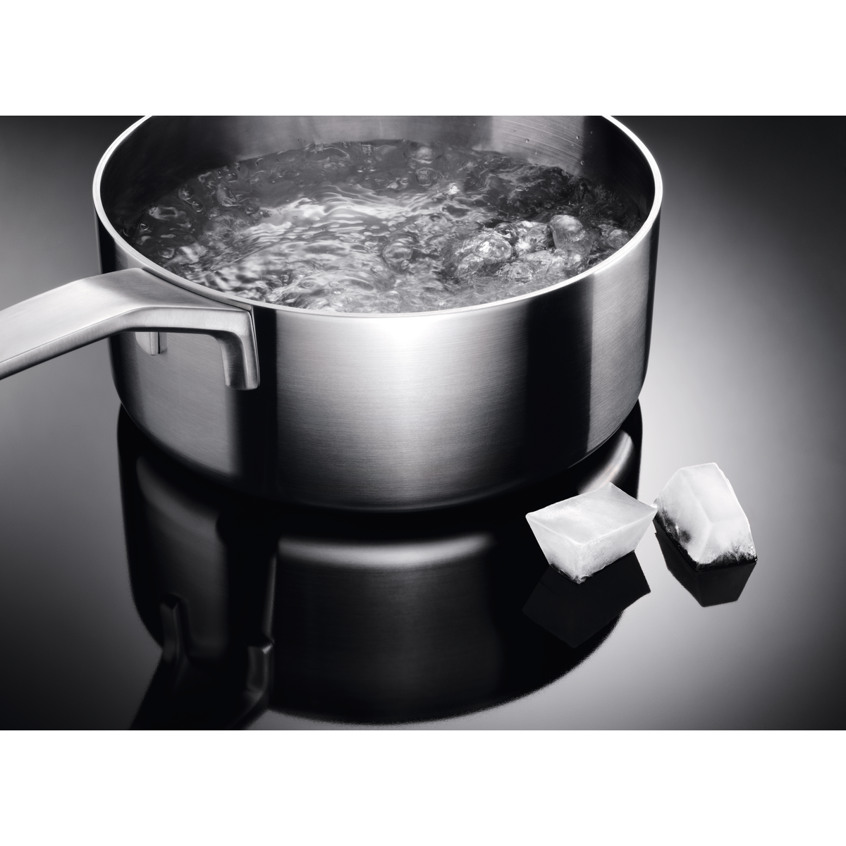 Electrolux - Kuchnia elektryczna - LKI564267X