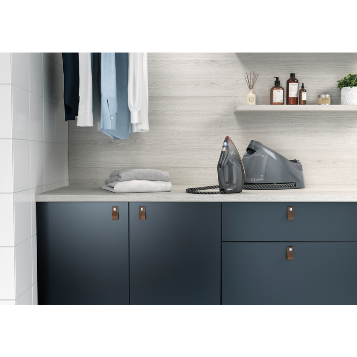 Electrolux - Stacja pary - E8ST1-8EGM