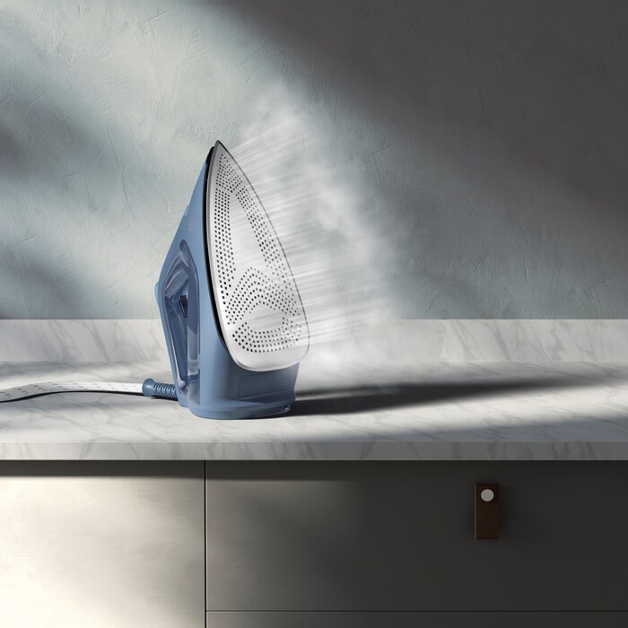 Electrolux - Żelazko tradycyjne - E7SI1-8DB