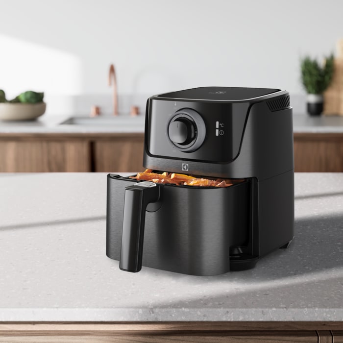 Electrolux - Frytkownica beztłuszczowa - E5AF1-4GB