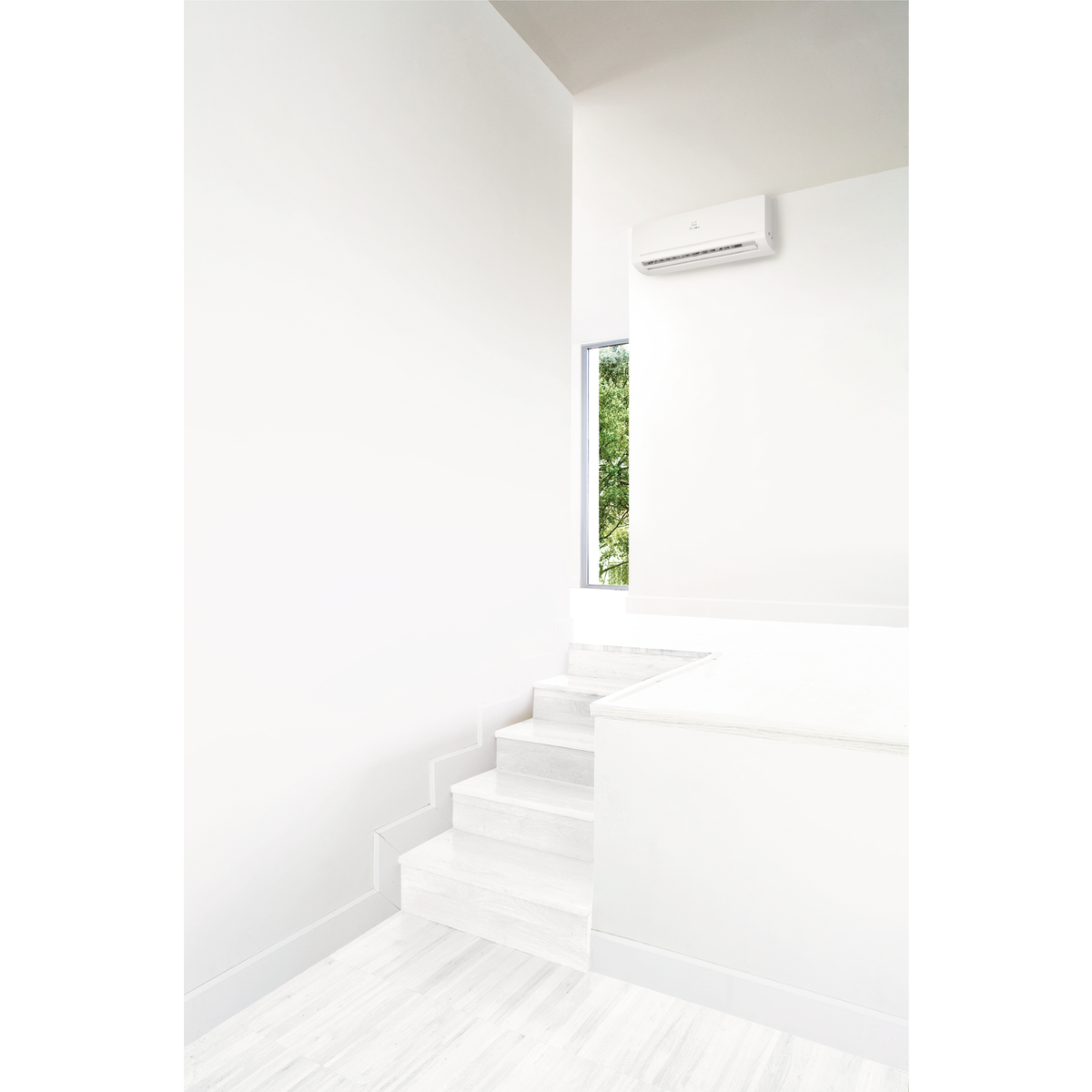 Electrolux - Klimatyzator split - EXI18HL1WE