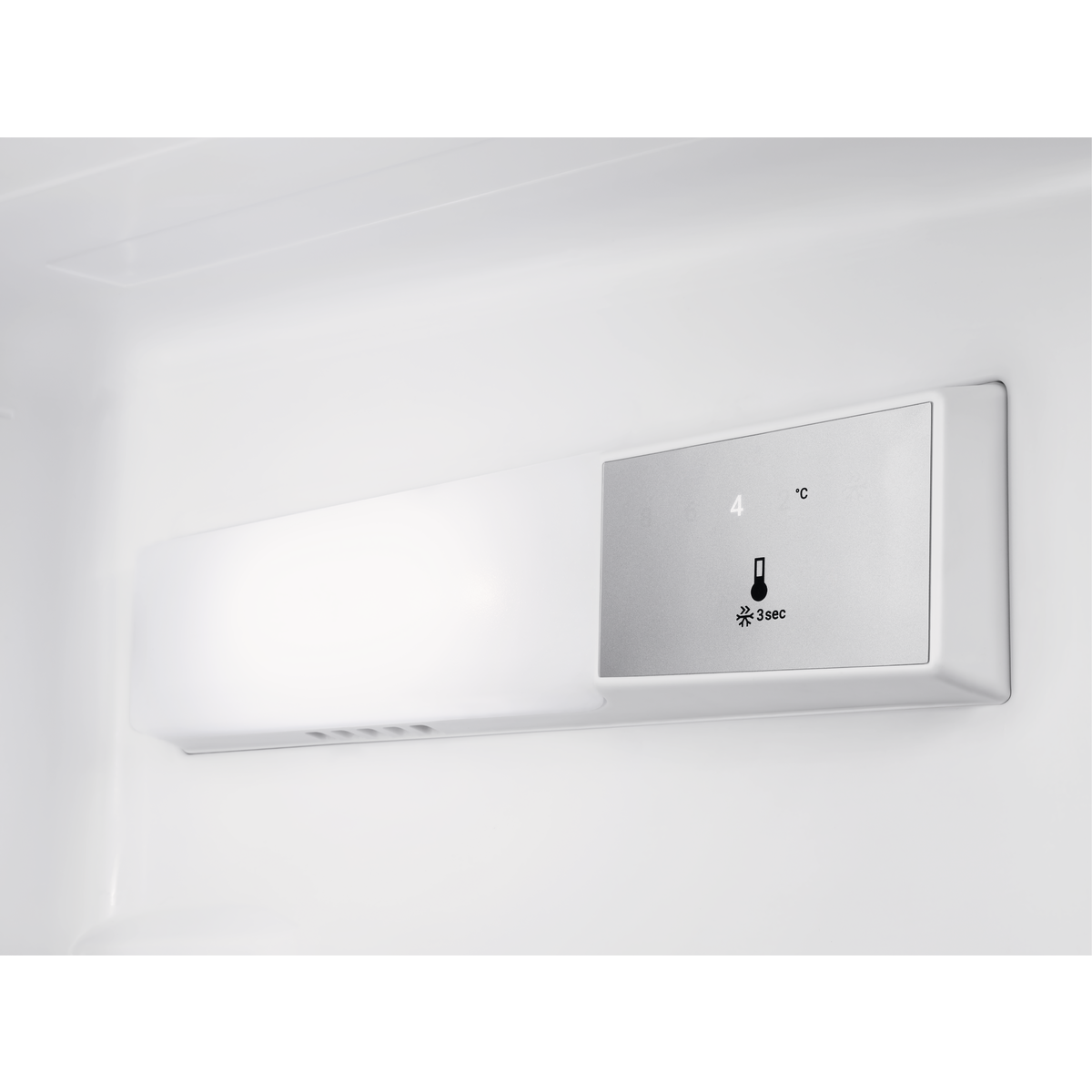 Electrolux - Lodówka wolnostojąca - LTB1AF28W0
