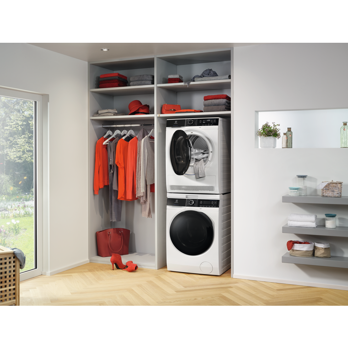 Electrolux - Pralka ładowana od frontu - EW8F148BP
