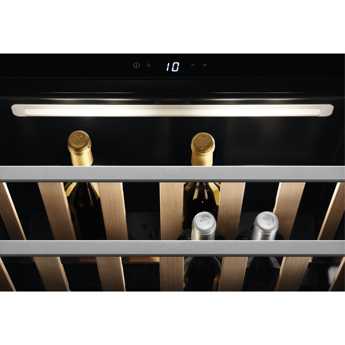 Electrolux - Kompaktowa chłodziarka do wina - KBW5X
