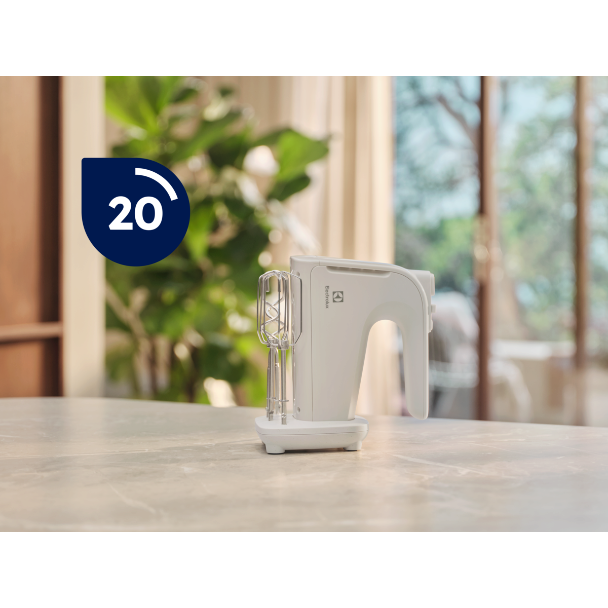 Electrolux - Blender ręczny - EHM4W