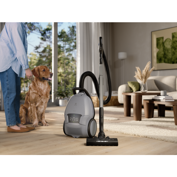 Electrolux - Odkurzacz tradycyjny - EB81A3UG