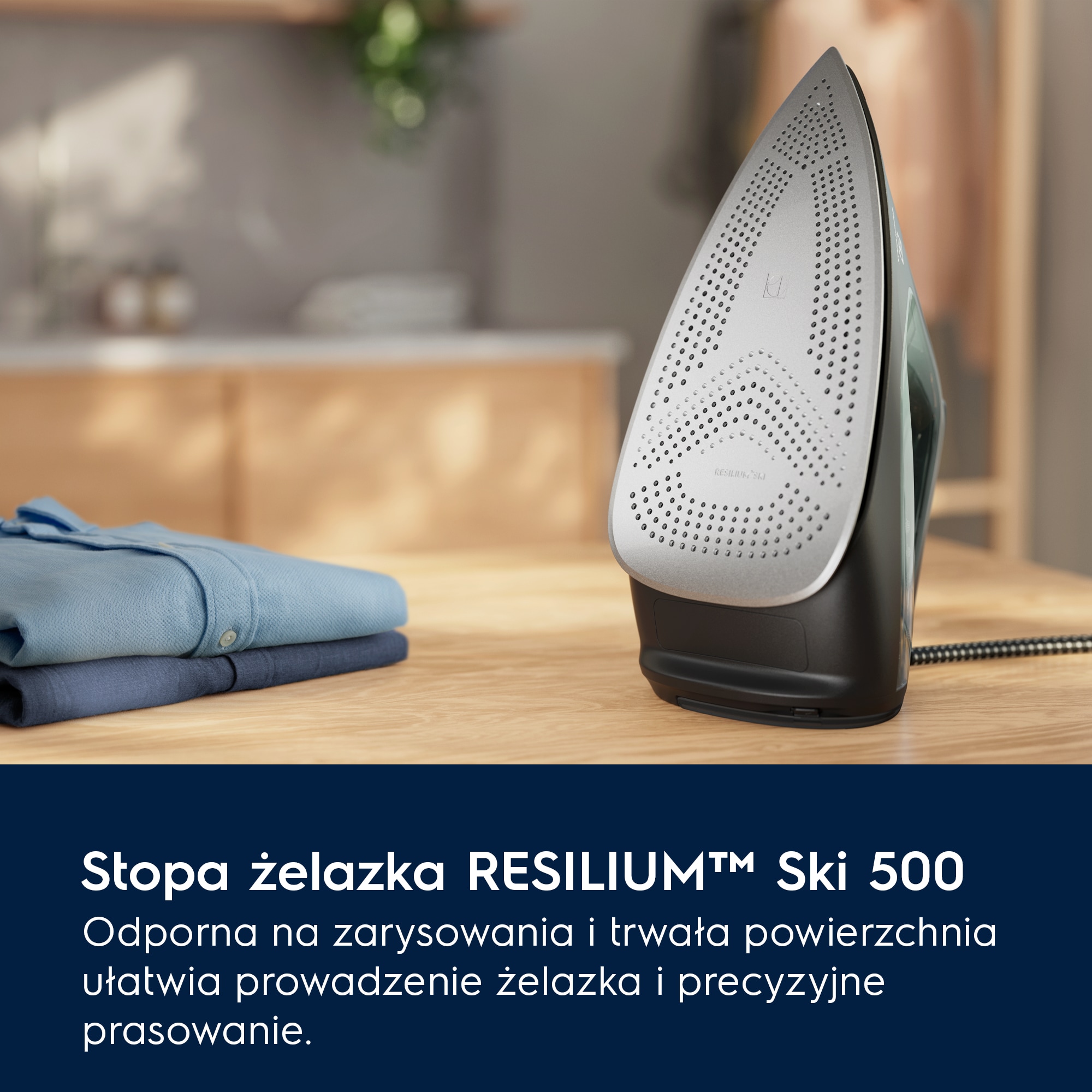Electrolux - Żelazko parowe - E7SI2-6OG