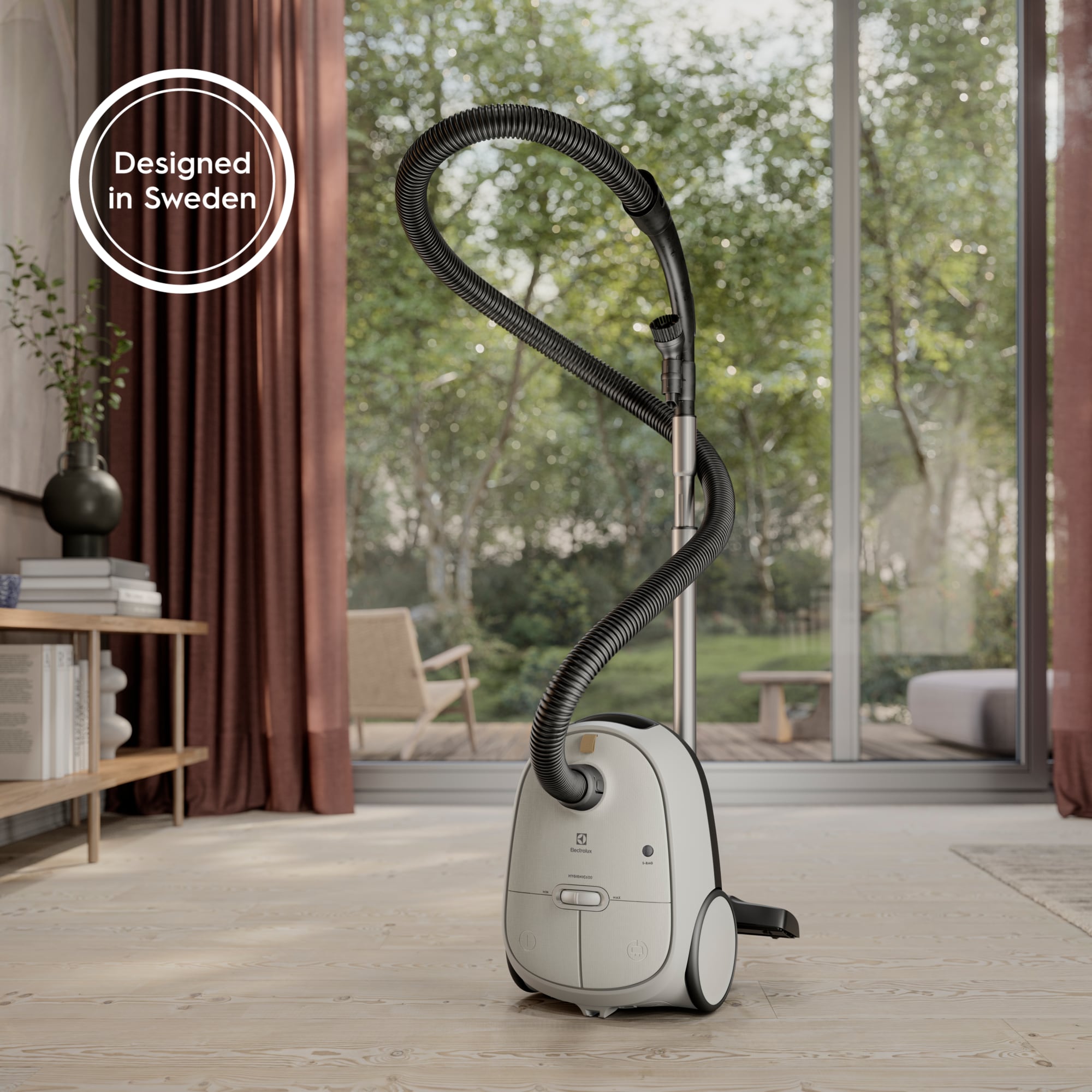 Electrolux - Odkurzacz tradycyjny - EB61H6SW