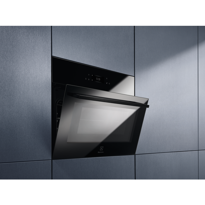 Electrolux - Piekarnik kompaktowy - EVM8E08Z