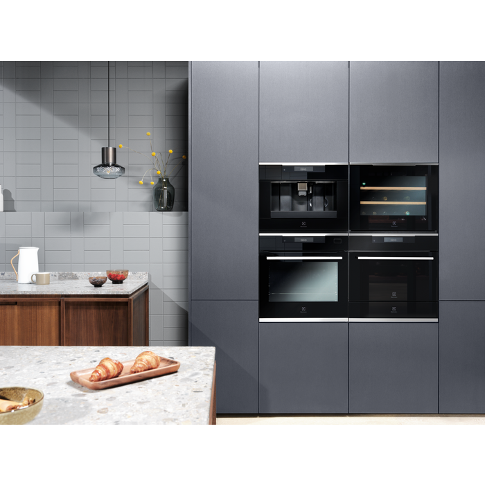 Electrolux - Ekspres do kawy do zabudowy - KBC65X