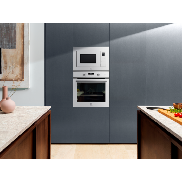 Electrolux - Kuchenka mikrofalowa - LMS4253TMW