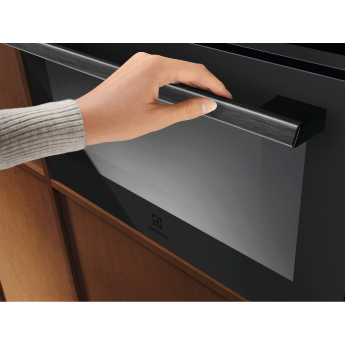Electrolux - Piekarnik - EVM9E2XT