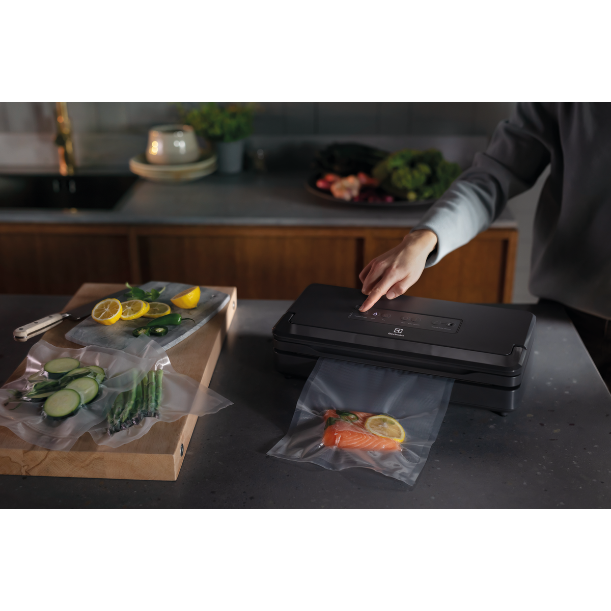 Electrolux - Zgrzewarka próżniowa - E6VS1-6AG