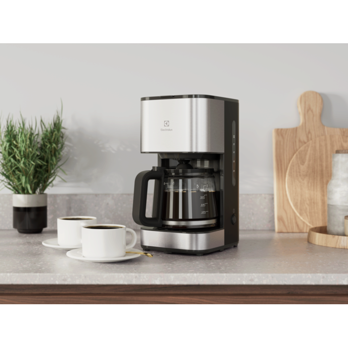 Coffee machine E3CM1-3ST on the kitchen table