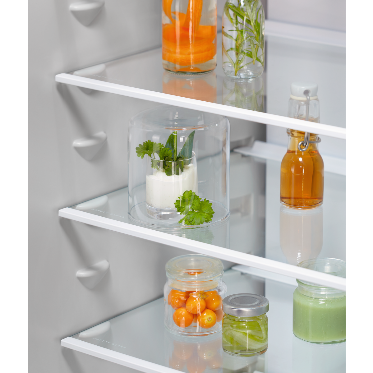 Electrolux - Lodówka do zabudowy - E7TNGE75S