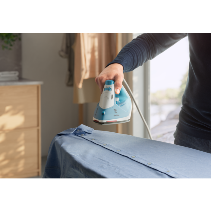 Electrolux - Żelazko parowe - E5SI2-4CB