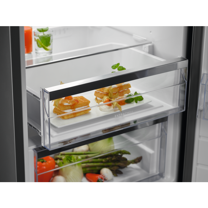 Electrolux - Chłodziarka wolnostojąca - LRC5ME38X2