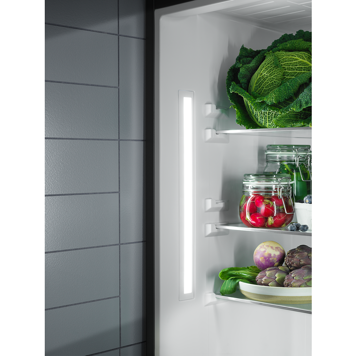 Electrolux - Lodówka wolnostojąca - LNT7ME34X2