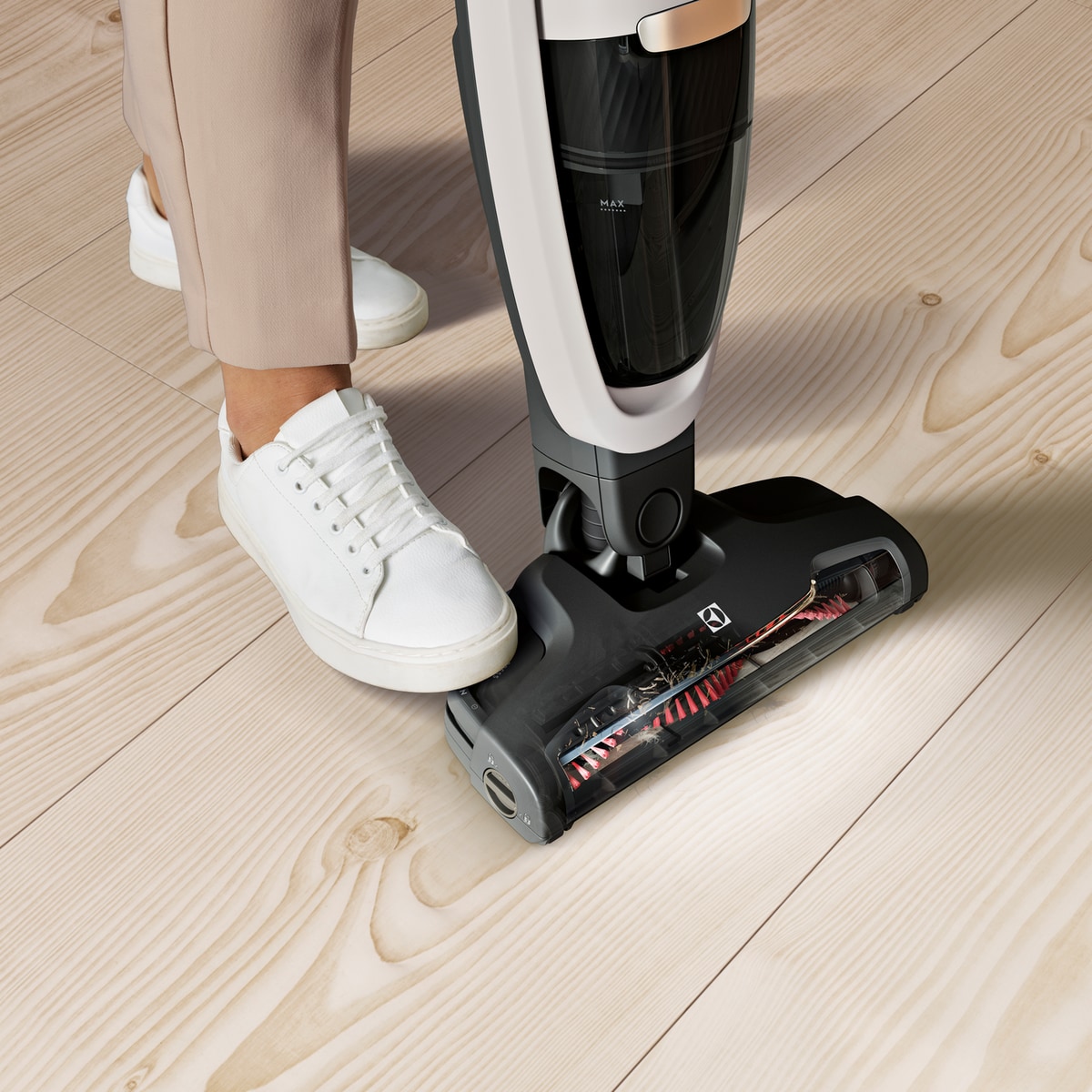 Electrolux - Odkurzacz bezprzewodowy - WQ61-44SW