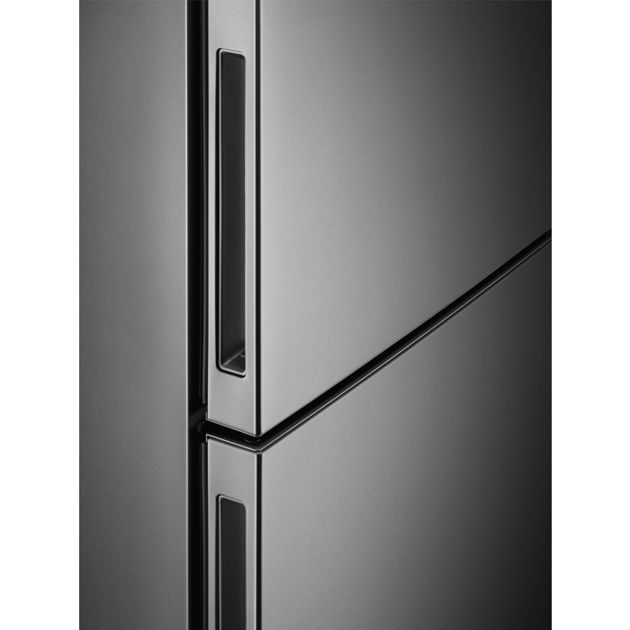 Electrolux - Lodówka wolnostojąca - LNT7ME36X3