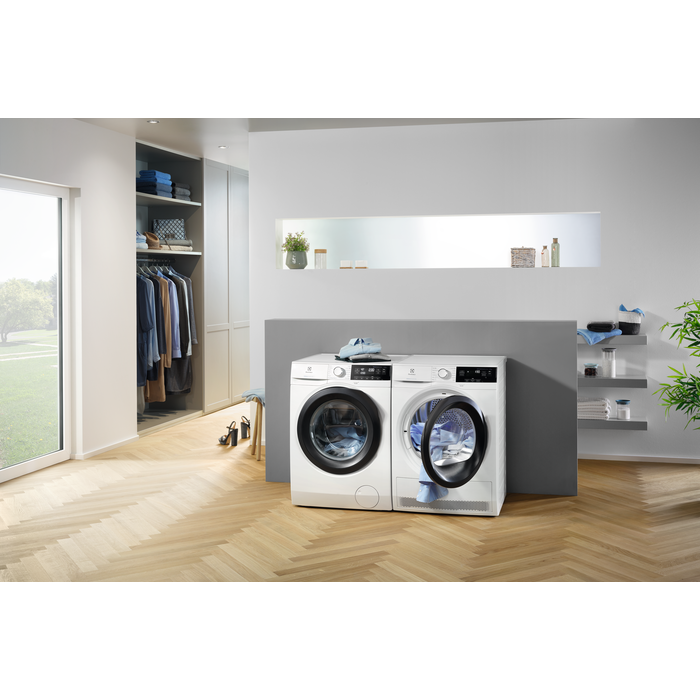 Electrolux - Pralka ładowana od frontu - EW8F328SP