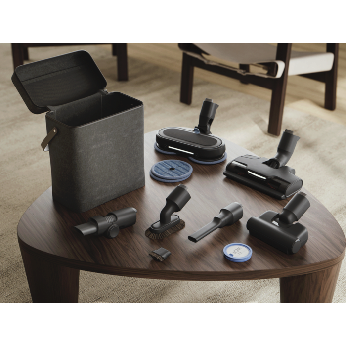 Self standing bag to store all your vacuum cleaner accessories, s-bags, filters and other necessities. Designed to be spacious enough to fit most of the above the floor accessories. ​