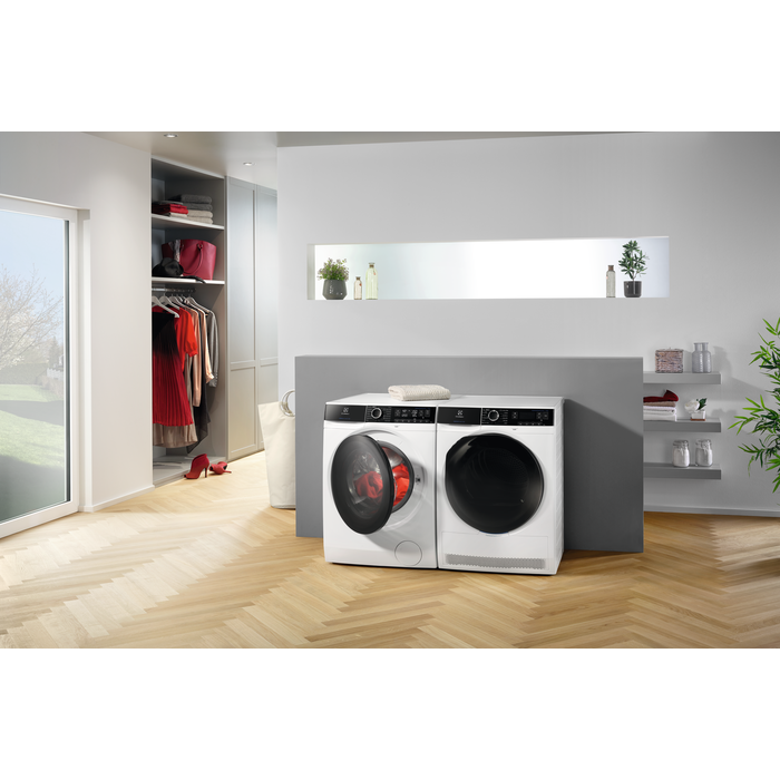 Electrolux - Pralka ładowana od frontu - EW8F148BP