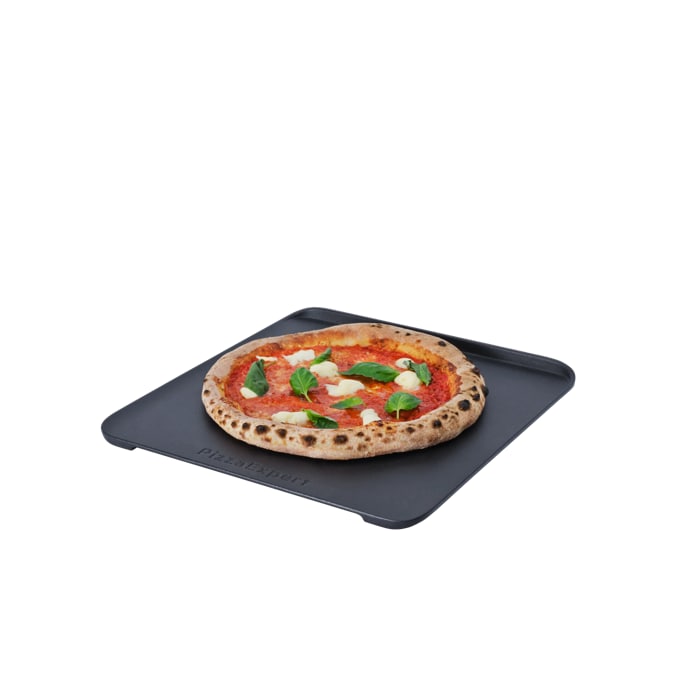 A classic Neapolitan Margherita pizza on the Pizza Expert cast iron tray