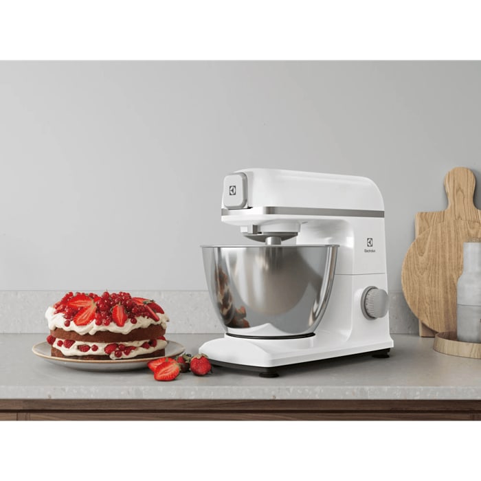 White kitchen machine E5KM1-4SWB on the kitchen table