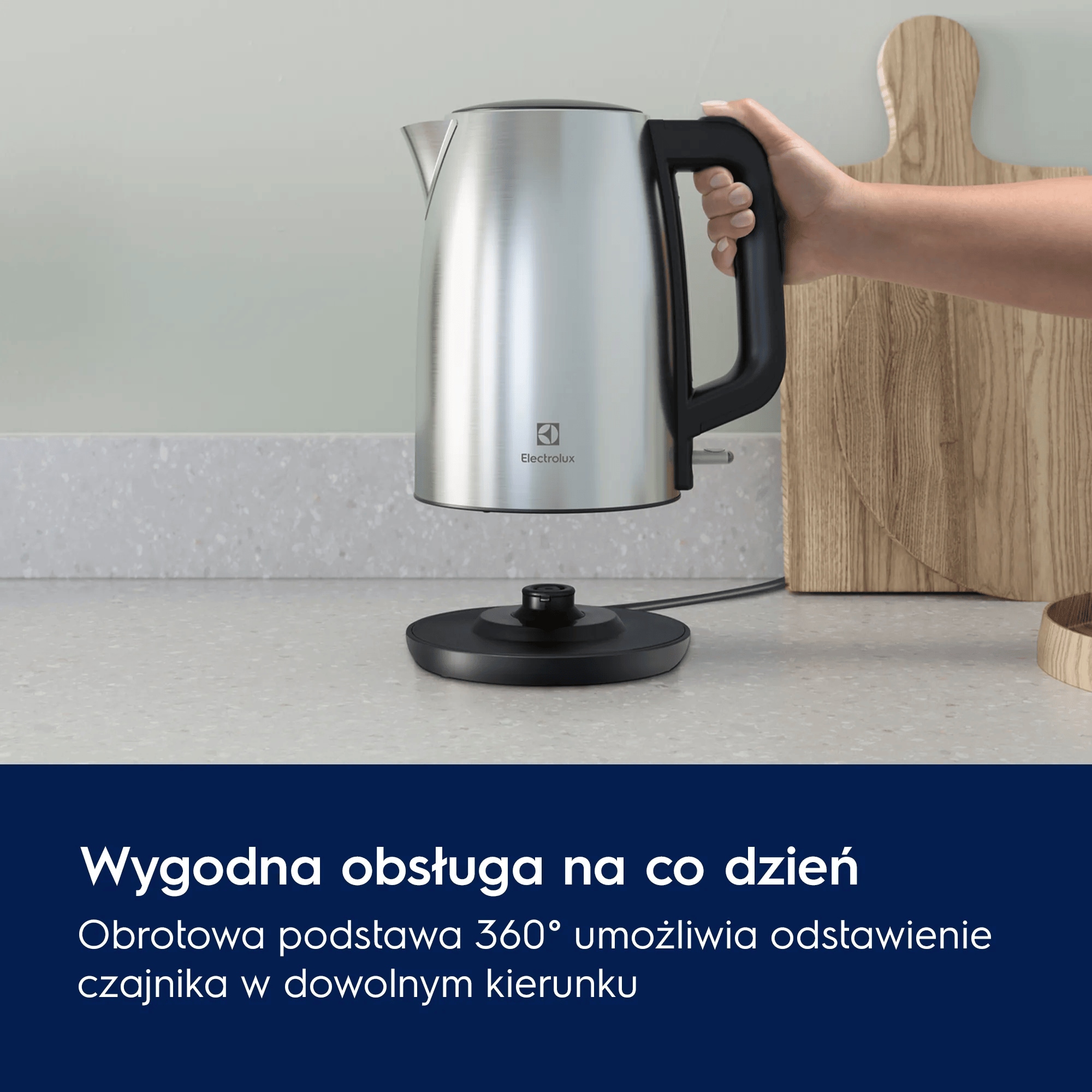 A photo of a steel kettle Create 3 showing ease of use