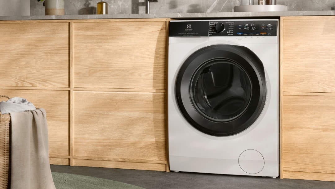 Pralko-suszarka Electrolux ustawiona pod blatem