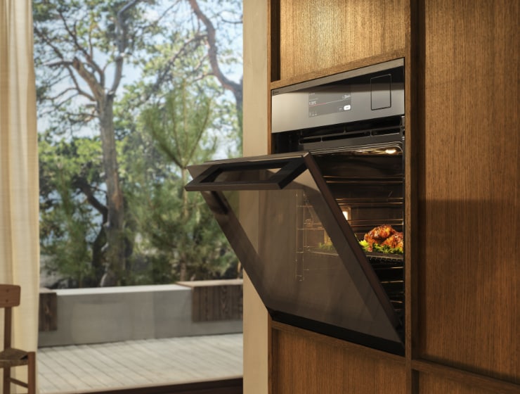 Piekarnik na ścianie