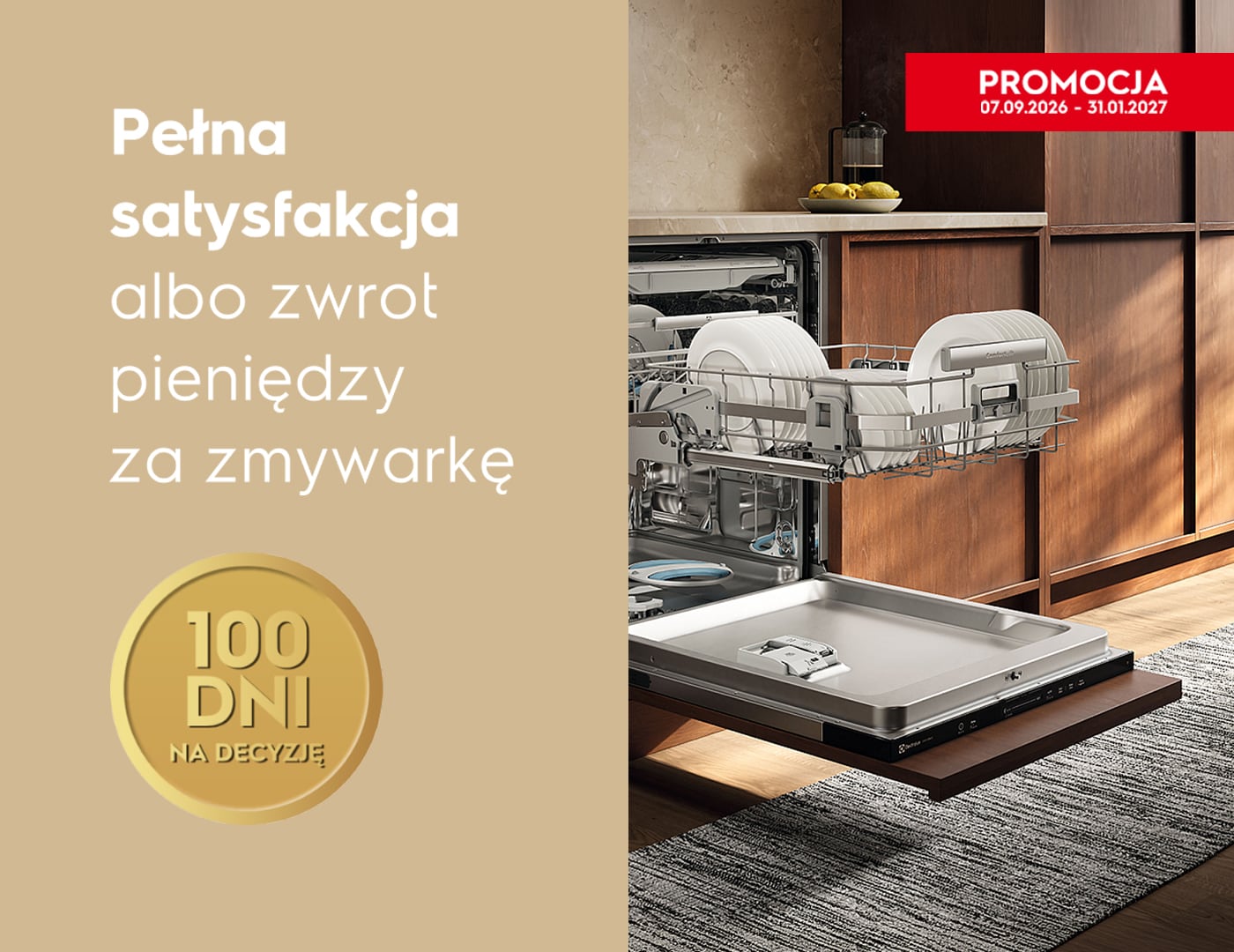 Kup zmywarkę i odbierz 2 opakowania Finish, zmywarka w zabudowie obok dwóch opakowań kapsułek Finish